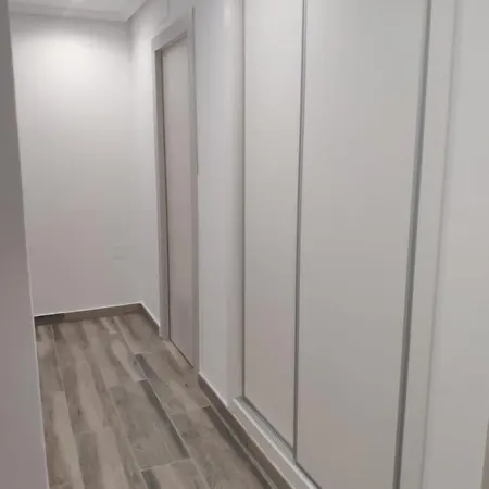 Piso Recien Reformado A Menos De 50m De La Playa *
